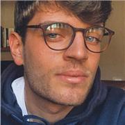 Soy estudiante de farmacia y tengo un muy buen nivel de química para poder impartir clases, adaptada a cada alumno, para refuerzo o lo que demande el alumno